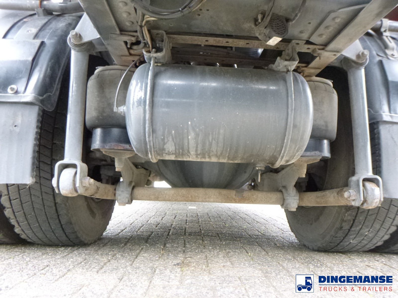 Camión cisterna DAF CF 75.250 4x2 fuel tank 13.4 m3 / 4 comp: foto 7