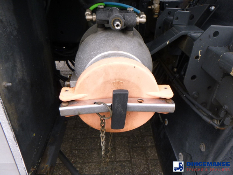 Camión cisterna DAF CF 75.250 4x2 fuel tank 13.4 m3 / 4 comp: foto 13