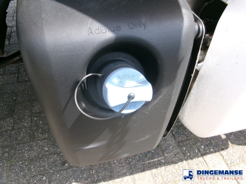Limpieza de alcantarillado DAF LF 220 4X2 Whale vacuum tank 7 m3: foto 11