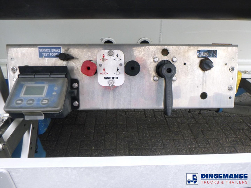 Semirremolque cisterna Feldbinder Powder tank alu 50 m3 + compressor: foto 17