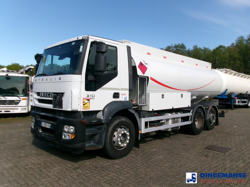 Iveco AD260S31Y 6X2 fuel tank 19 m3 / 5 comp / ADR 02-07-2024 - Camión cisterna: foto 1 Iveco AD260S31Y 6X2 fuel tank 19 m3 / 5 comp / ADR 02-07-2024 - Camión cisterna: foto 1