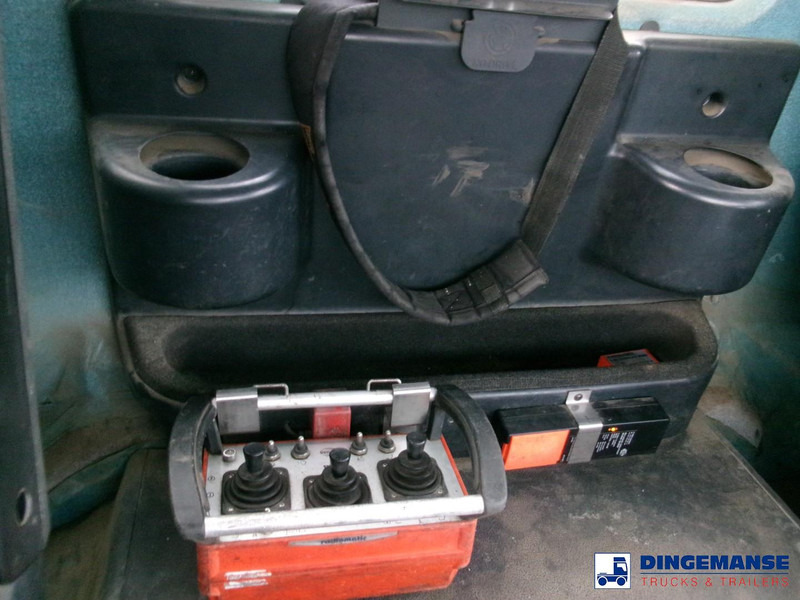 Camión grúa Iveco Stralis 310 6x2 Euro 6 + Atlas 105.2 crane: foto 9