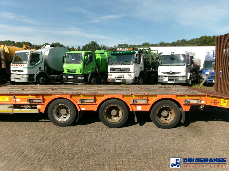 KING 3-axle semi-lowbed trailer 44T + ramps - Semirremolque góndola rebajadas: foto 5 KING 3-axle semi-lowbed trailer 44T + ramps - Semirremolque góndola rebajadas: foto 5