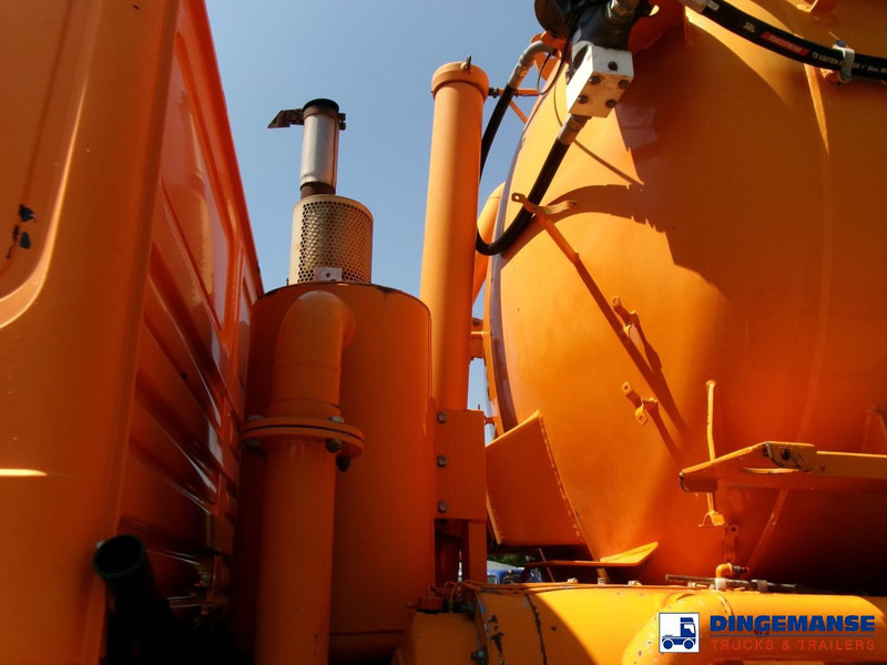 Limpieza de alcantarillado MAN 41.463 8x4 Euro 2 vacuum tank ADR 15 m3 / 2 comp: foto 20 Limpieza de alcantarillado MAN 41.463 8x4 Euro 2 vacuum tank ADR 15 m3 / 2 comp: foto 20