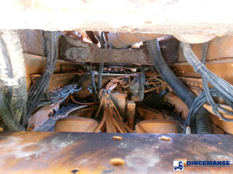 Limpieza de alcantarillado MAN 41.463 8x4 Euro 2 vacuum tank ADR 15 m3 / 2 comp: foto 10 Limpieza de alcantarillado MAN 41.463 8x4 Euro 2 vacuum tank ADR 15 m3 / 2 comp: foto 10