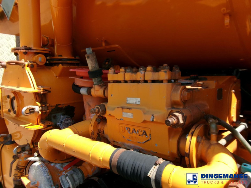 Limpieza de alcantarillado MAN 41.463 8x4 Euro 2 vacuum tank ADR 15 m3 / 2 comp: foto 17 Limpieza de alcantarillado MAN 41.463 8x4 Euro 2 vacuum tank ADR 15 m3 / 2 comp: foto 17