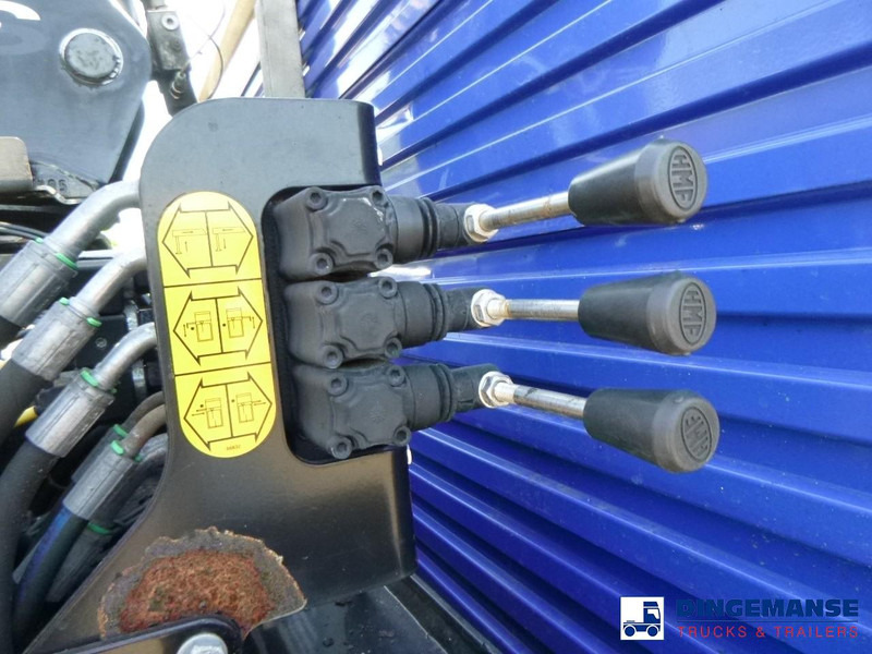 Camión grúa MAN TGS 26.360 6X2 RHD + HMF 1420-K2 + grapple: foto 10 Camión grúa MAN TGS 26.360 6X2 RHD + HMF 1420-K2 + grapple: foto 10