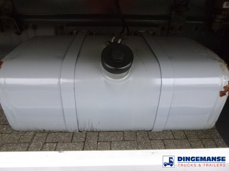 Camión frigorífico Renault D18 Wide 4x2 RHD Thermoking T800 R frigo: foto 10
