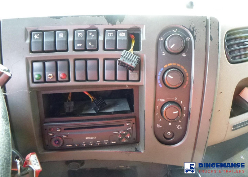 Camión chasis Renault Premium 320 dxi 6x2 chassis ADR: foto 17