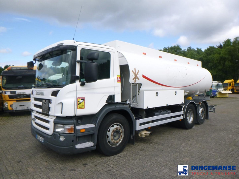 Scania P 320 DB 6X2 fuel tank 18.8 m3 / 5 comp - Camión cisterna: foto 1 Scania P 320 DB 6X2 fuel tank 18.8 m3 / 5 comp - Camión cisterna: foto 1