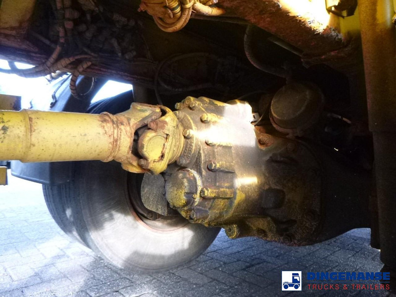 Máquina quitanieve Scania P114-340 CB 6X6 RHD gritter / snow plough: foto 16 Máquina quitanieve Scania P114-340 CB 6X6 RHD gritter / snow plough: foto 16