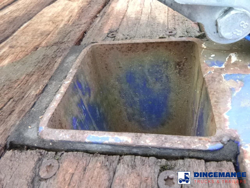 Tirsan 3 axle Platform trailer - Semirremolque plataforma/ Caja abierta: foto 2 Tirsan 3 axle Platform trailer - Semirremolque plataforma/ Caja abierta: foto 2