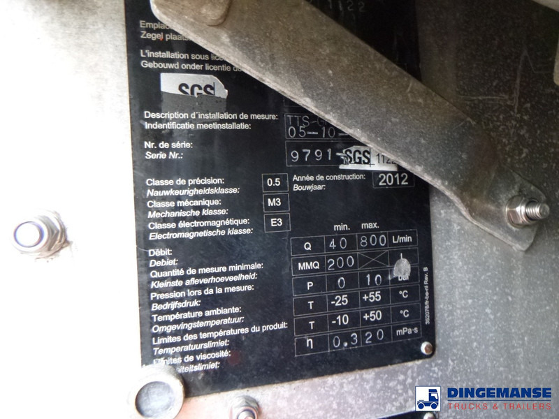 Camión cisterna Volvo FH 460 6x2 fuel tank 23.6 m3 / 4 comp: foto 15