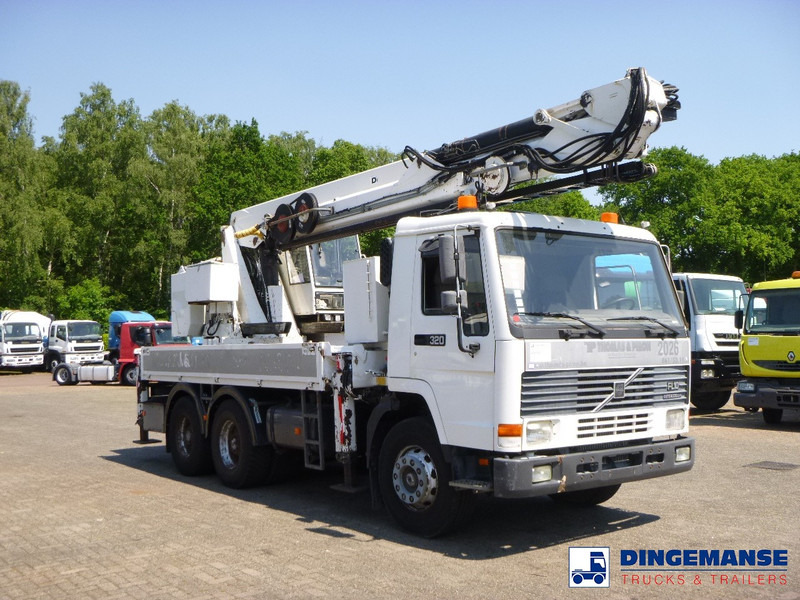 Volvo FL10 6x4 + Palfinger PK680TK - Camión grúa: foto 2 Volvo FL10 6x4 + Palfinger PK680TK - Camión grúa: foto 2