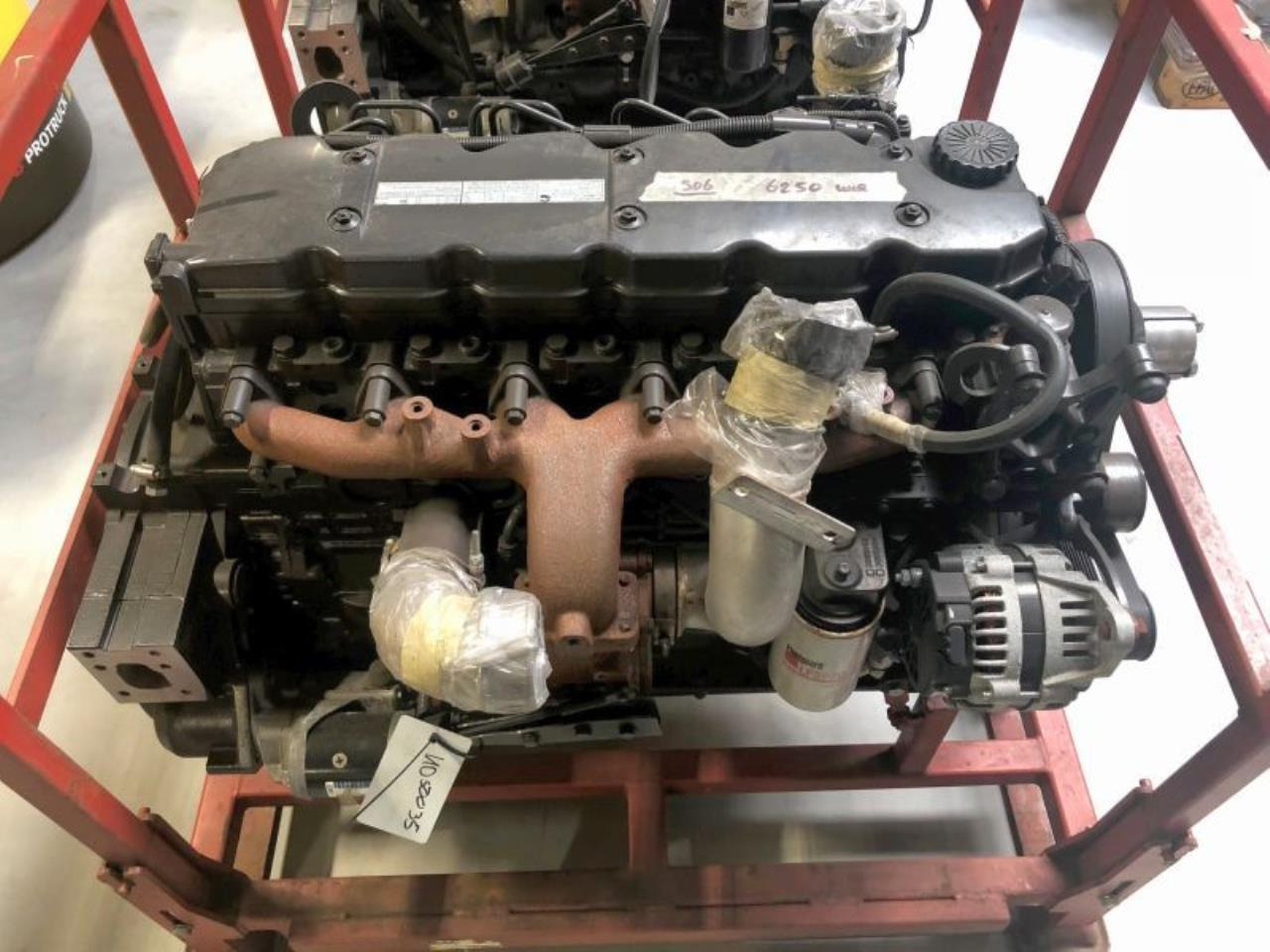 Cummins QSB6.7 155 - Motor: foto 1 Cummins QSB6.7 155 - Motor: foto 1