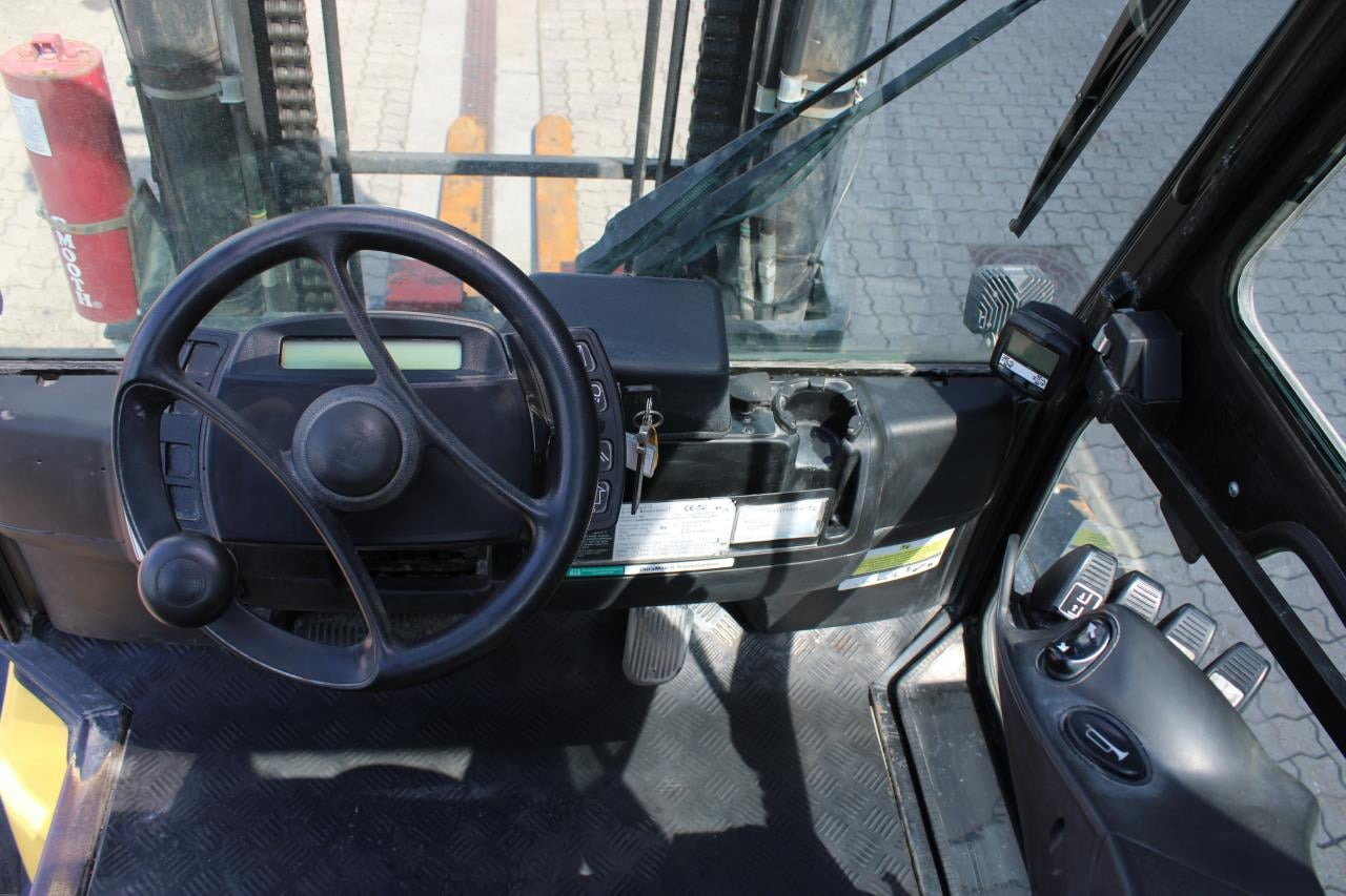 Hyster H9.0FT-6 FLK - Carretilla elevadora diésel: foto 4 Hyster H9.0FT-6 FLK - Carretilla elevadora diésel: foto 4