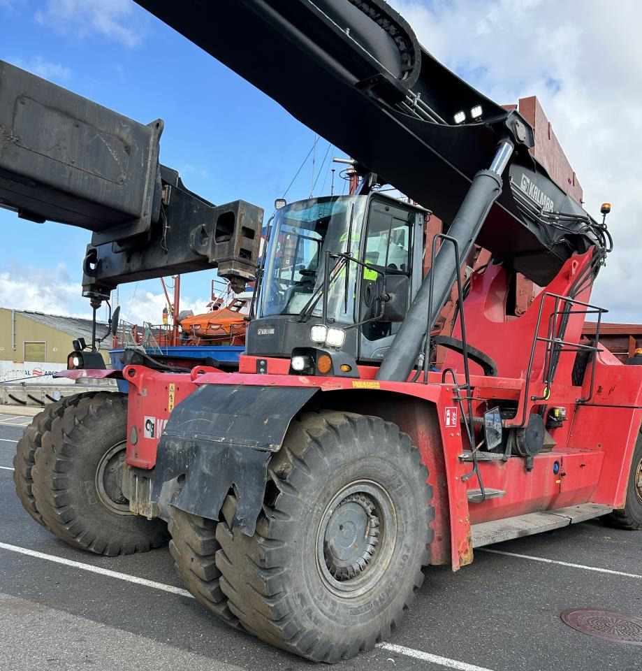 Kalmar DRG450-65S5 - Reach stacker: foto 2 Kalmar DRG450-65S5 - Reach stacker: foto 2