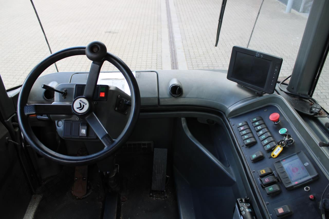 Kalmar TT618I - Tractor industrial: foto 4 Kalmar TT618I - Tractor industrial: foto 4