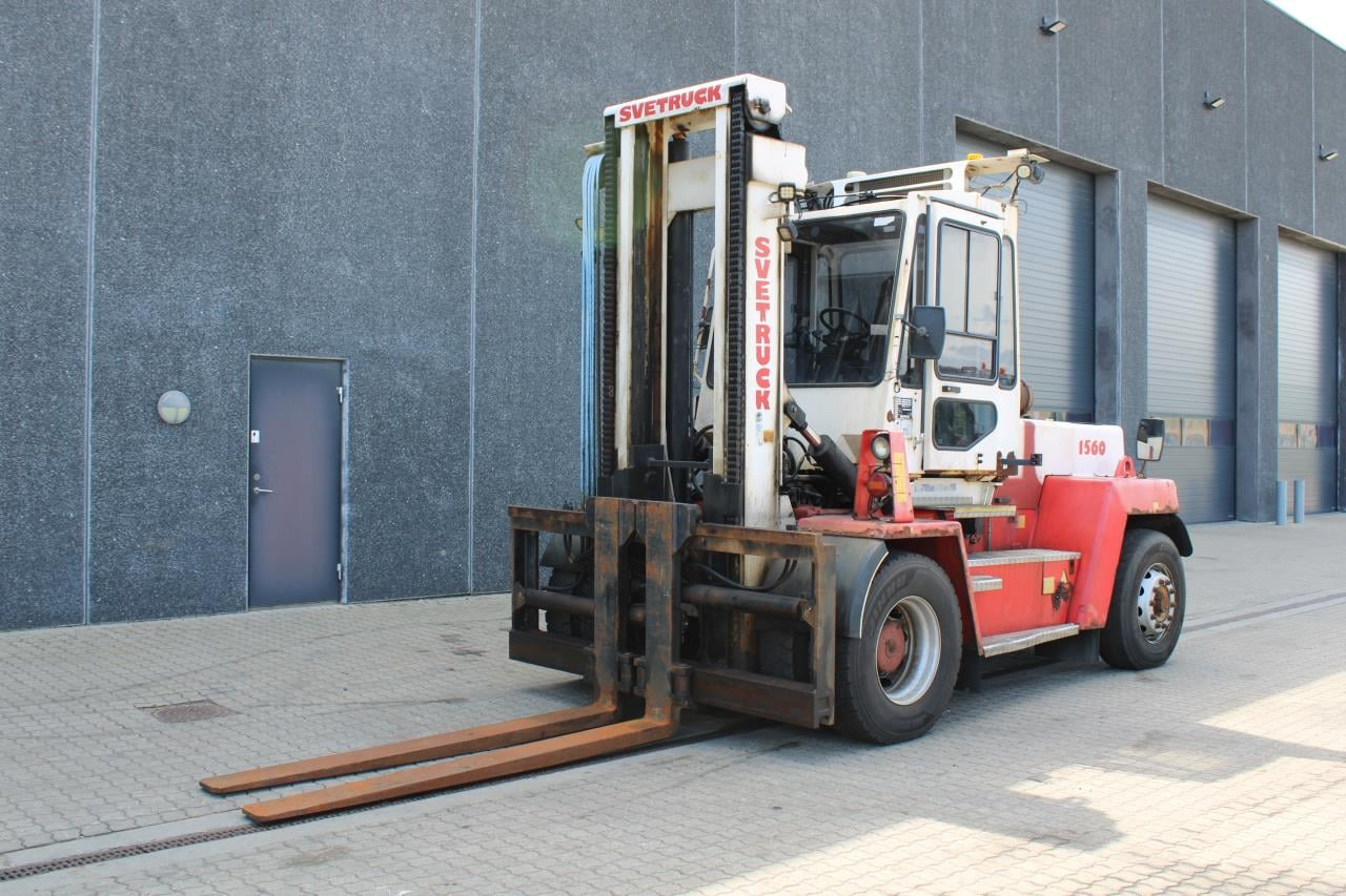 SveTruck 1560 - Carretilla elevadora diésel: foto 2 SveTruck 1560 - Carretilla elevadora diésel: foto 2