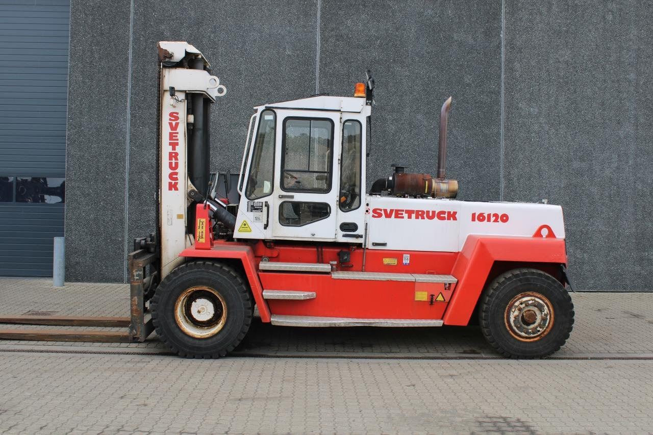 SveTruck 16120 - Carretilla elevadora diésel: foto 1 SveTruck 16120 - Carretilla elevadora diésel: foto 1