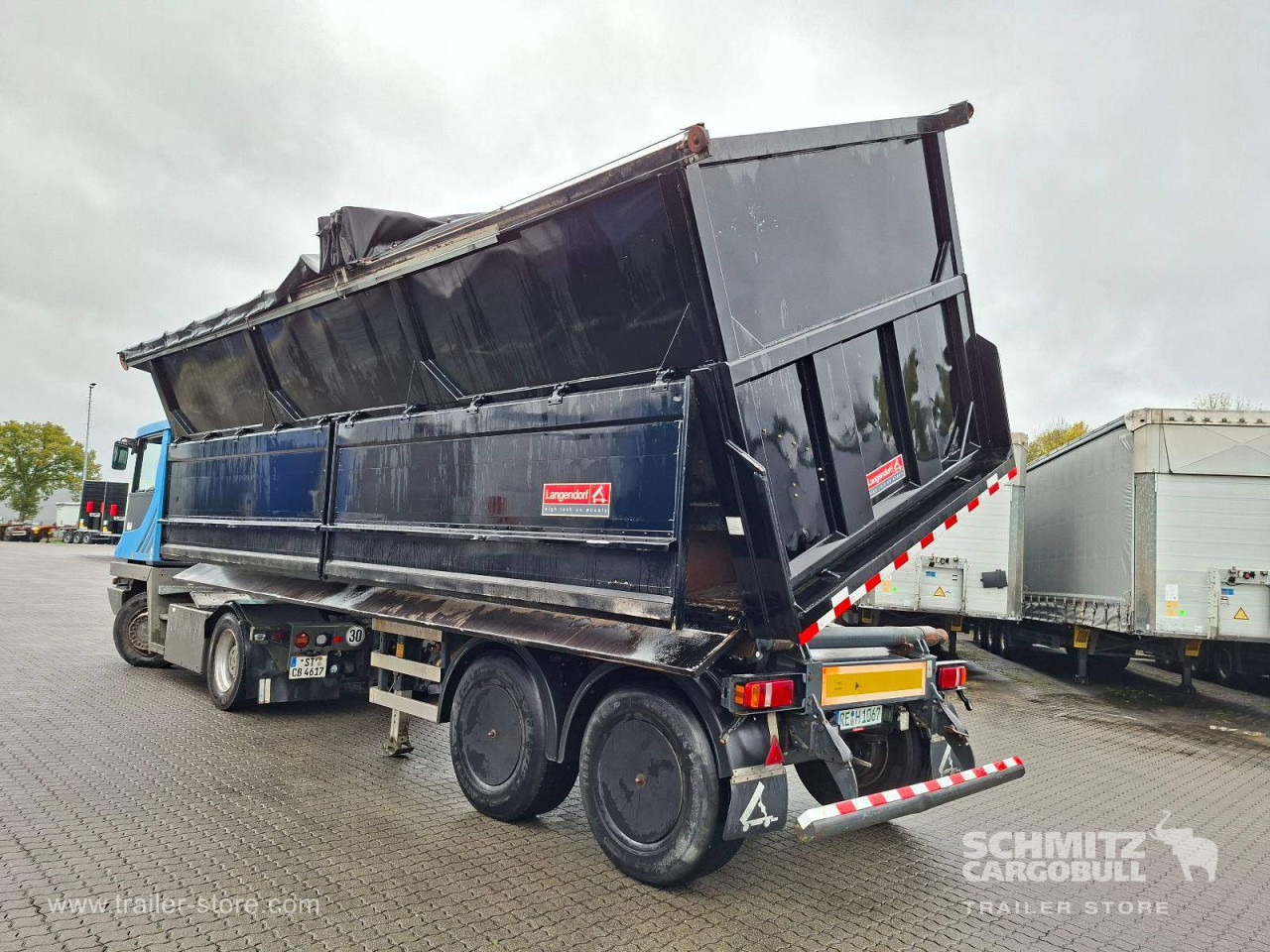 KEMPF Auflieger Kipper Stahlrundmulde 36m³ - Semirremolque volquete: foto 5 KEMPF Auflieger Kipper Stahlrundmulde 36m³ - Semirremolque volquete: foto 5