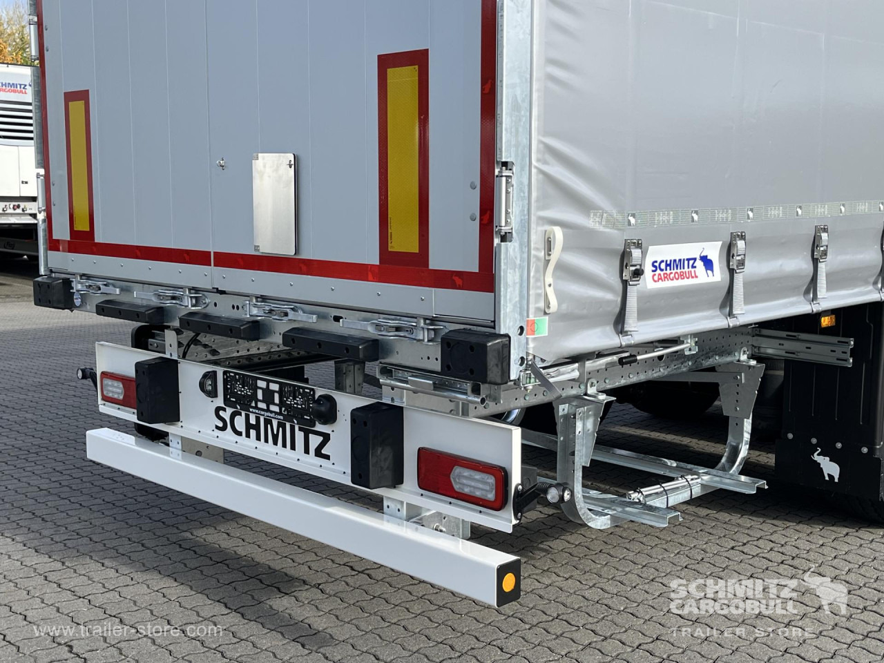 SCHMITZ Auflieger Curtainsider Standard - Semirremolque lona: foto 4 SCHMITZ Auflieger Curtainsider Standard - Semirremolque lona: foto 4