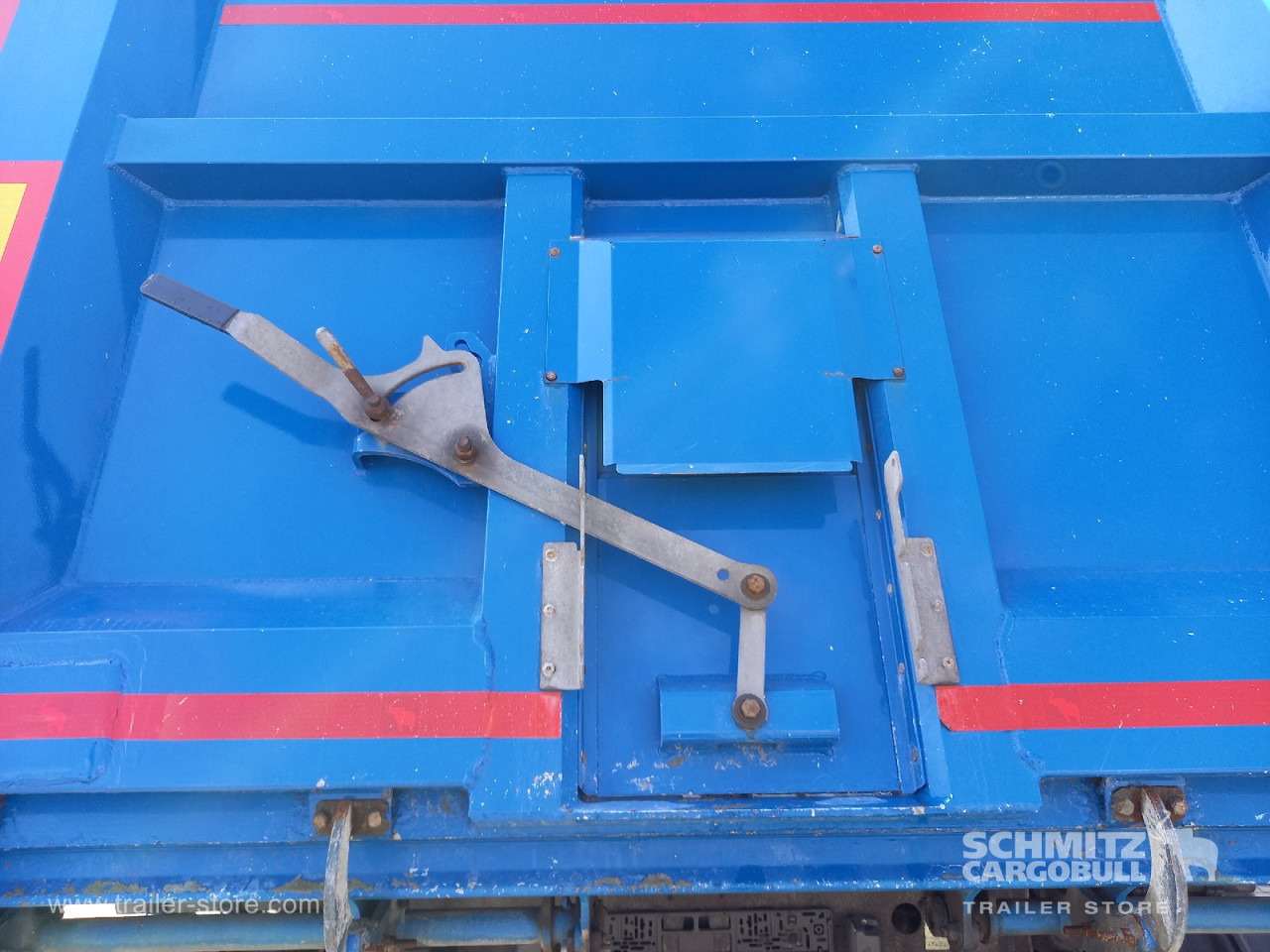 SCHMITZ Auflieger Kipper Alukastenmulde 30m³ - Semirremolque volquete: foto 5 SCHMITZ Auflieger Kipper Alukastenmulde 30m³ - Semirremolque volquete: foto 5
