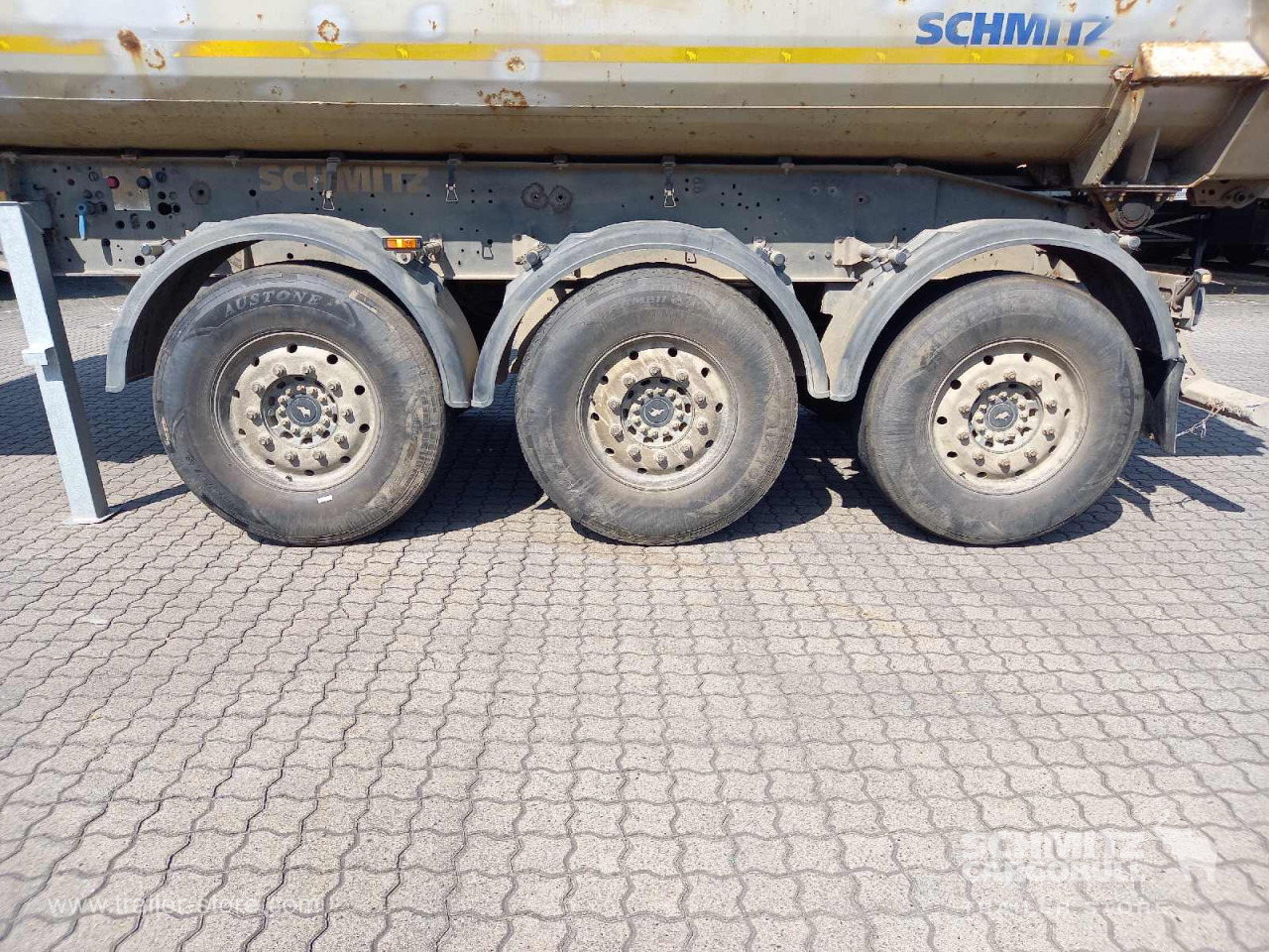 SCHMITZ Auflieger Kipper Stahlrundmulde 25m³ - Semirremolque volquete: foto 2 SCHMITZ Auflieger Kipper Stahlrundmulde 25m³ - Semirremolque volquete: foto 2