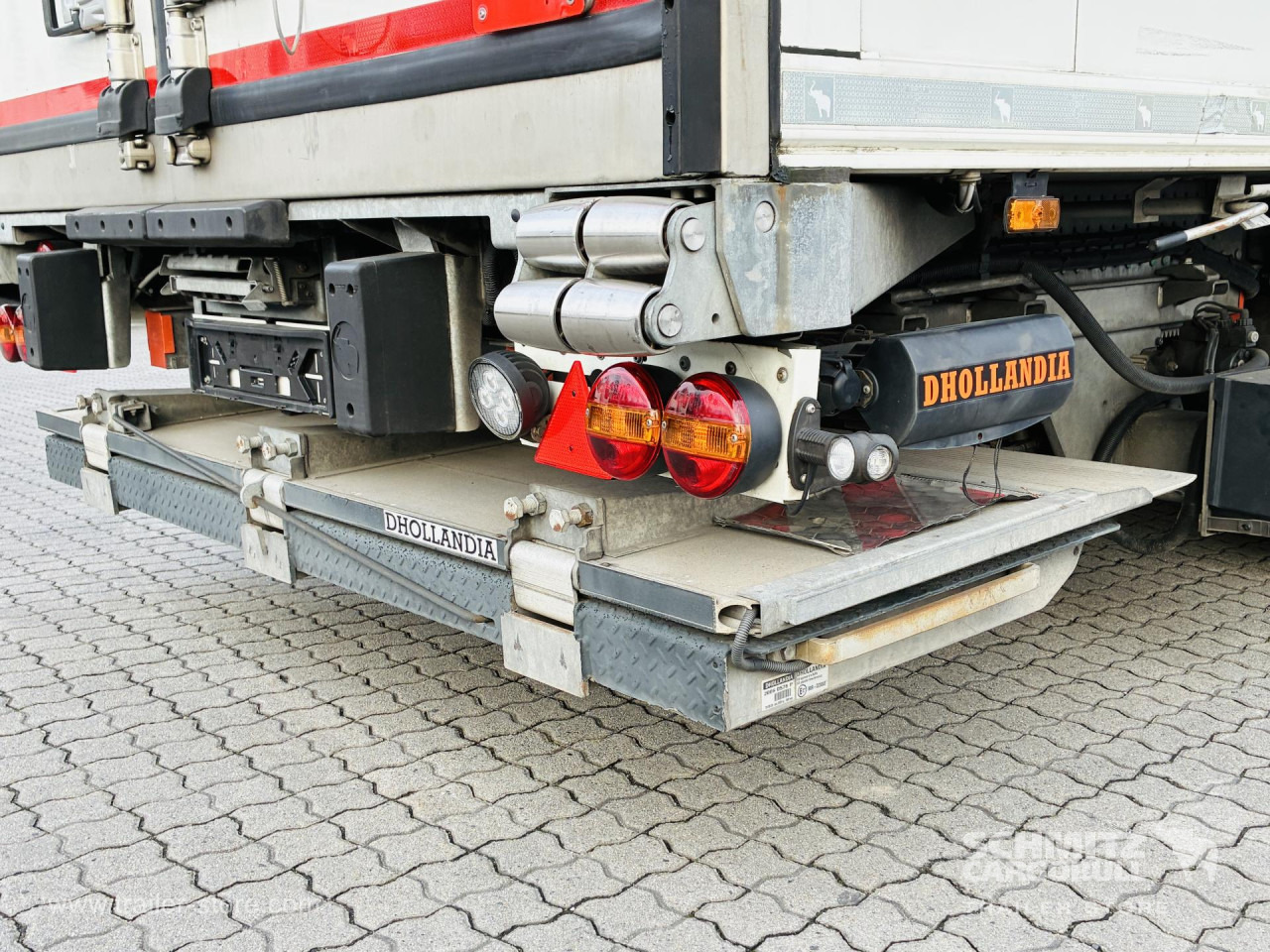 SCHMITZ Auflieger Tiefkühler Multitemp Taillift - Semirremolque isotérmico: foto 5 SCHMITZ Auflieger Tiefkühler Multitemp Taillift - Semirremolque isotérmico: foto 5