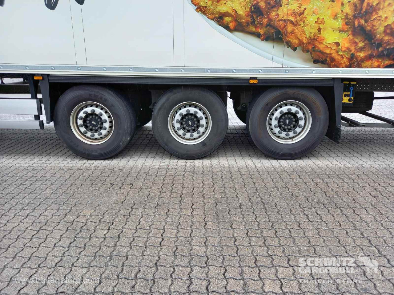SCHMITZ Auflieger Tiefkühler Standard Double deck - Semirremolque isotérmico: foto 4 SCHMITZ Auflieger Tiefkühler Standard Double deck - Semirremolque isotérmico: foto 4