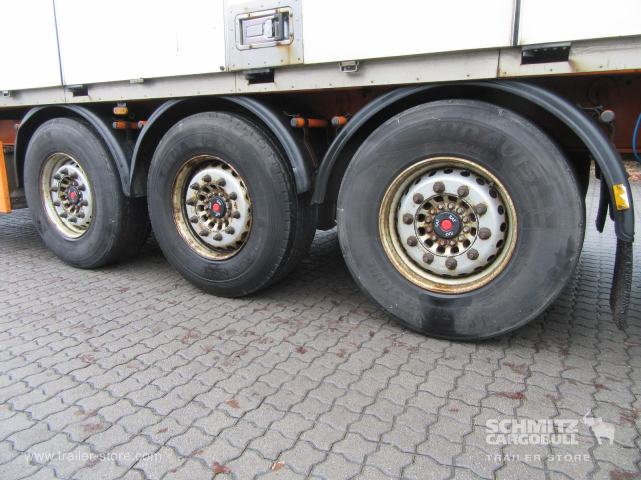 SCHMITZ Auflieger Trockenfrachtkoffer Faltwand - Semirremolque caja cerrada: foto 5 SCHMITZ Auflieger Trockenfrachtkoffer Faltwand - Semirremolque caja cerrada: foto 5