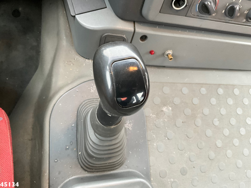 Cabeza tractora Iveco Stralis AD410T44 8x4 Palfinger 44 Tonmeter laadkraan + Fly-Jib Just 222.398 km!: foto 14 Cabeza tractora Iveco Stralis AD410T44 8x4 Palfinger 44 Tonmeter laadkraan + Fly-Jib Just 222.398 km!: foto 14