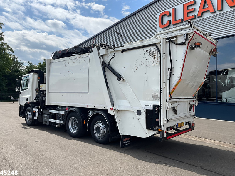 DAF FAN 75 CF 250 Hiab 21 Tonmeter laadkraan + weegsysteem - Camión de basura: foto 4 DAF FAN 75 CF 250 Hiab 21 Tonmeter laadkraan + weegsysteem - Camión de basura: foto 4