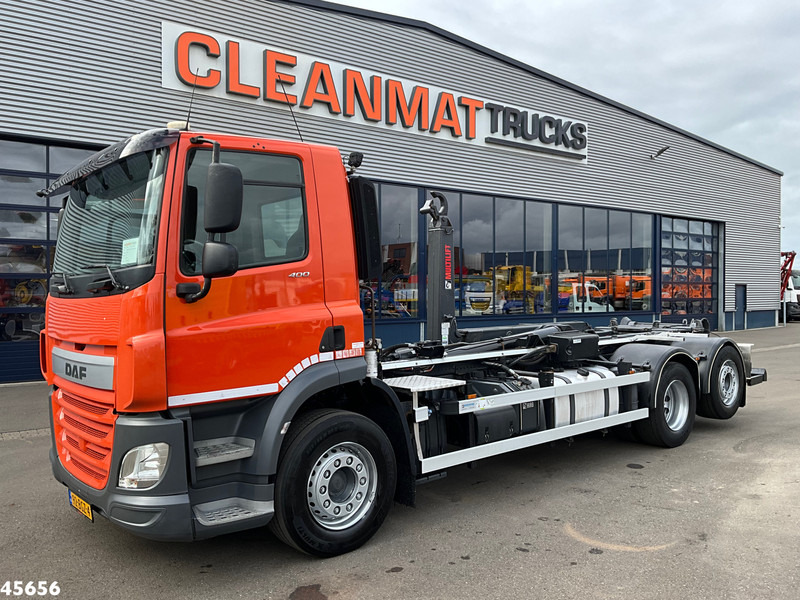 DAF FAN CF 400 Euro 6 Multilift 26 Ton haakarmsysteem - Camión multibasculante: foto 2 DAF FAN CF 400 Euro 6 Multilift 26 Ton haakarmsysteem - Camión multibasculante: foto 2