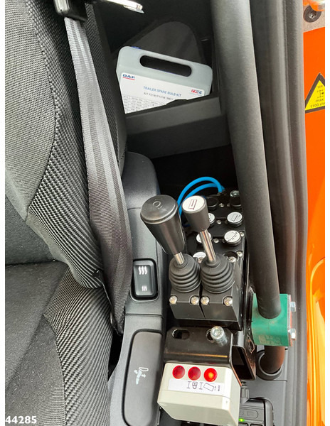 Camión multibasculante DAF FAN XD 450 Euro 6 VDL 21 Ton Schuif-knik haakarmsysteem: foto 11 Camión multibasculante DAF FAN XD 450 Euro 6 VDL 21 Ton Schuif-knik haakarmsysteem: foto 11