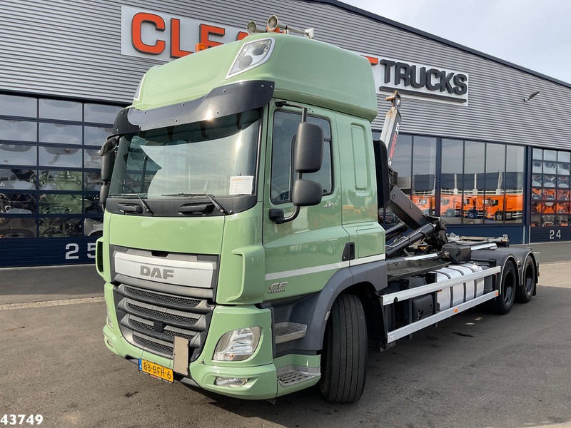 DAF FAS CF 440 Euro 6 Hiab 21 Ton haakarmsysteem - Camión multibasculante: foto 1 DAF FAS CF 440 Euro 6 Hiab 21 Ton haakarmsysteem - Camión multibasculante: foto 1