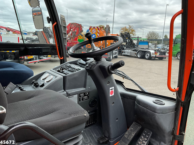 Barredora vial Dulevo 6000T Euro 6 met 3-e borstel: foto 15 Barredora vial Dulevo 6000T Euro 6 met 3-e borstel: foto 15