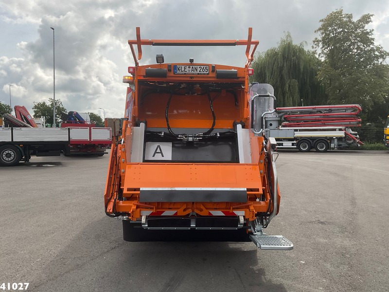 FUSO Canter 9C18 Zoeller 7m³ - Camión de basura: foto 4 FUSO Canter 9C18 Zoeller 7m³ - Camión de basura: foto 4