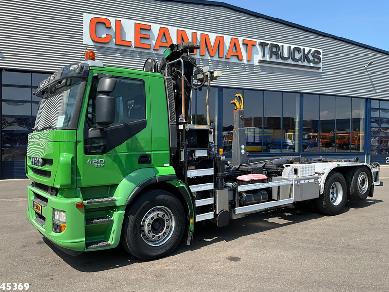 Iveco Stralis AD260S42Y HMF 20 Tonmeter laadkraan - Camión multibasculante, Camión grúa: foto 2 Iveco Stralis AD260S42Y HMF 20 Tonmeter laadkraan - Camión multibasculante, Camión grúa: foto 2