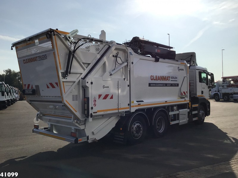 MAN TGS 26.360 Hiab 23 ton/meter laadkraan - Camión de basura: foto 4 MAN TGS 26.360 Hiab 23 ton/meter laadkraan - Camión de basura: foto 4
