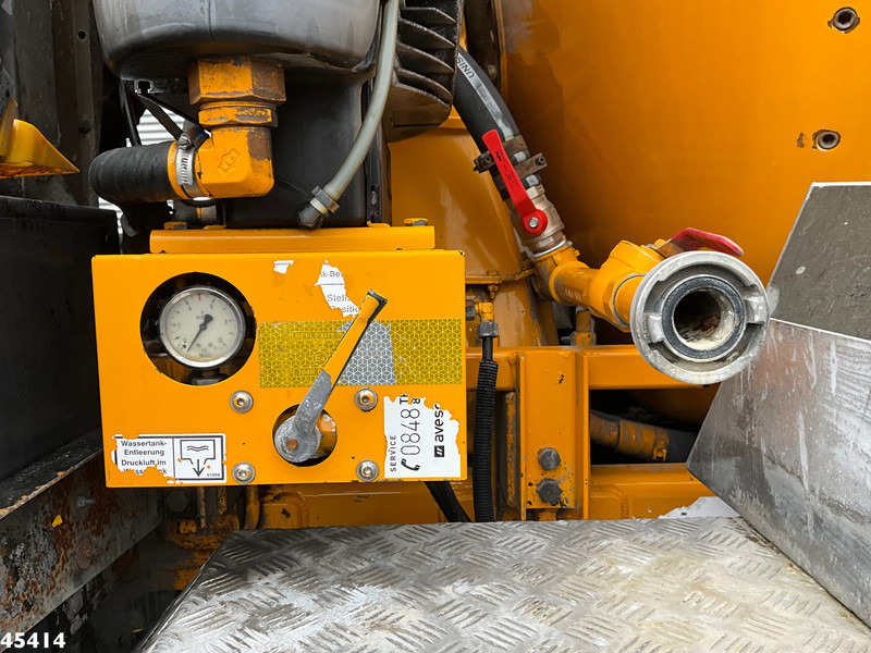 Camión hormigonera MAN TGS 35.440 10x4 Schwing Stetter 9m³ betonmixer: foto 10 Camión hormigonera MAN TGS 35.440 10x4 Schwing Stetter 9m³ betonmixer: foto 10