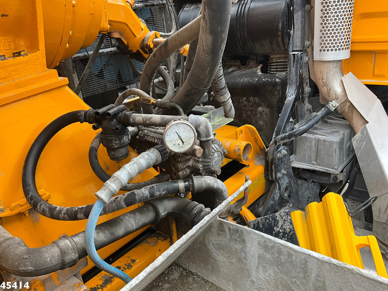 Camión hormigonera MAN TGS 35.440 10x4 Schwing Stetter 9m³ betonmixer: foto 11 Camión hormigonera MAN TGS 35.440 10x4 Schwing Stetter 9m³ betonmixer: foto 11