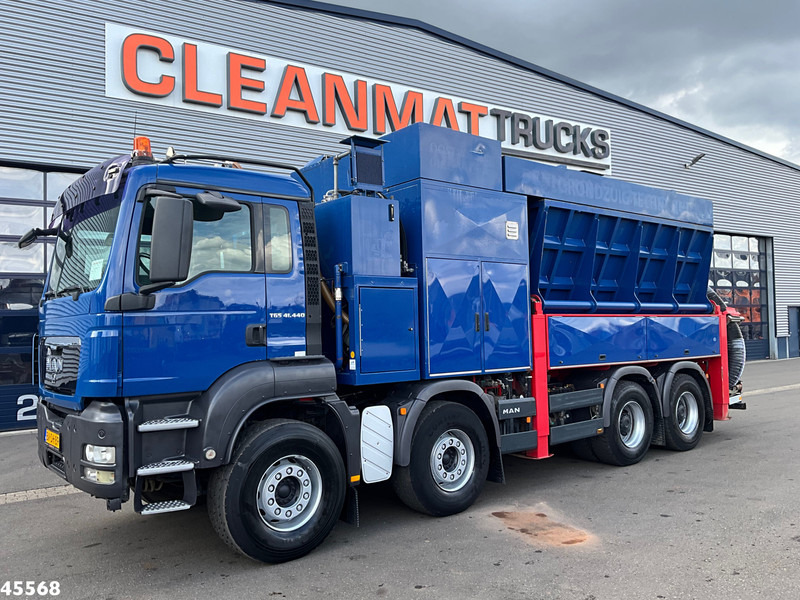 MAN TGS 41.440 8x4 Full Steel Reschwitzer 10m³ Saugbagger Just 132.502 Km! - Limpieza de alcantarillado: foto 3 MAN TGS 41.440 8x4 Full Steel Reschwitzer 10m³ Saugbagger Just 132.502 Km! - Limpieza de alcantarillado: foto 3