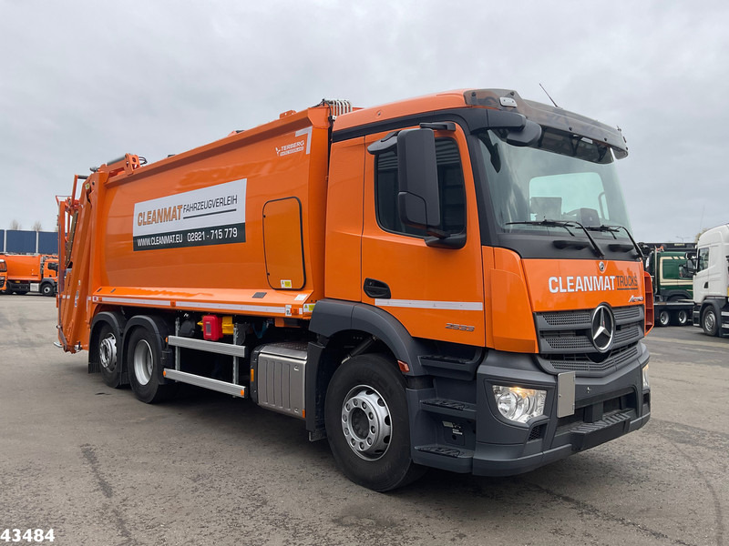 Mercedes-Benz Actros 2533 Terberg RosRoca 23m³ - Camión de basura: foto 3 Mercedes-Benz Actros 2533 Terberg RosRoca 23m³ - Camión de basura: foto 3