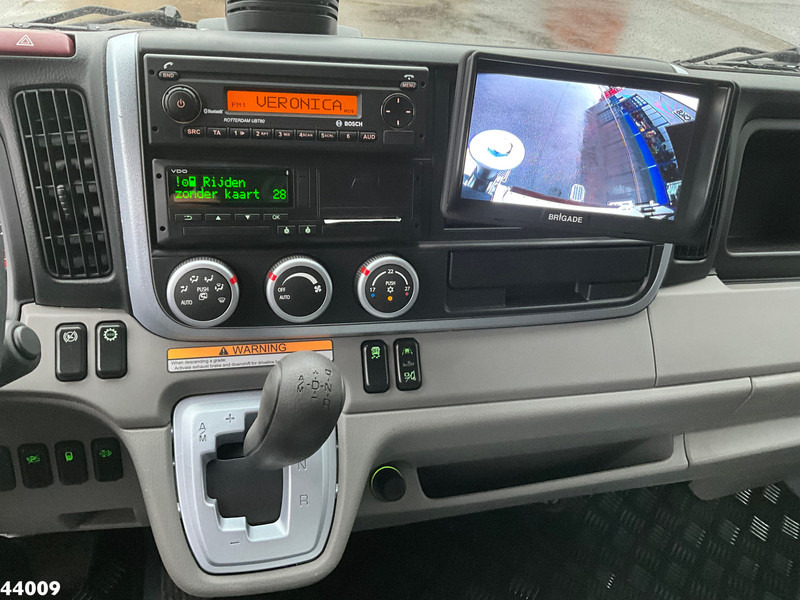 Camión de basura Mitsubishi Canter 9C18 Zoeller 7m³: foto 14 Camión de basura Mitsubishi Canter 9C18 Zoeller 7m³: foto 14