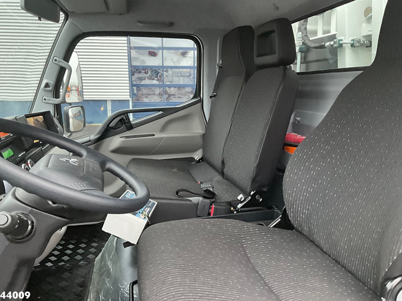 Camión de basura Mitsubishi Canter 9C18 Zoeller 7m³: foto 16 Camión de basura Mitsubishi Canter 9C18 Zoeller 7m³: foto 16