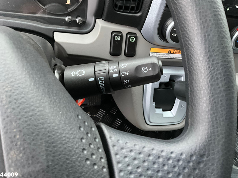 Camión de basura Mitsubishi Canter 9C18 Zoeller 7m³: foto 13 Camión de basura Mitsubishi Canter 9C18 Zoeller 7m³: foto 13