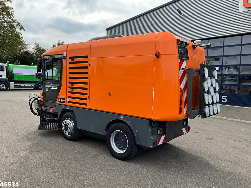 Ravo 5-Serie 580 with 3-rd brush - Barredora vial: foto 4 Ravo 5-Serie 580 with 3-rd brush - Barredora vial: foto 4