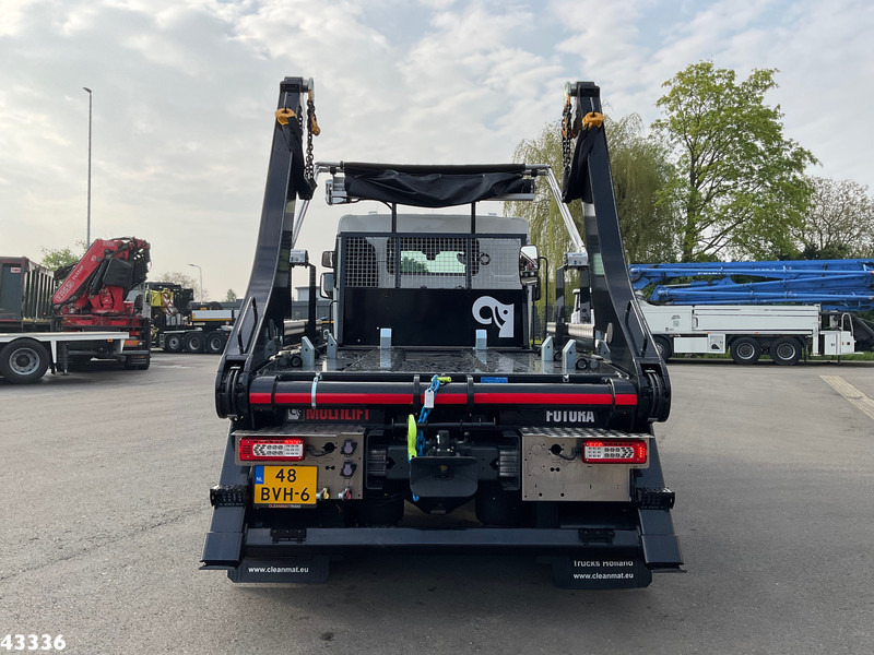 Renault D WIDE Multilift 12 Ton portaal - Camión portacontenedor de cadenas: foto 5 Renault D WIDE Multilift 12 Ton portaal - Camión portacontenedor de cadenas: foto 5