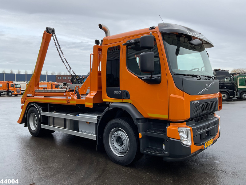 Volvo FE 320 Euro 6 VDL 14 Ton portaalarmsysteem - Camión portacontenedor de cadenas: foto 2 Volvo FE 320 Euro 6 VDL 14 Ton portaalarmsysteem - Camión portacontenedor de cadenas: foto 2